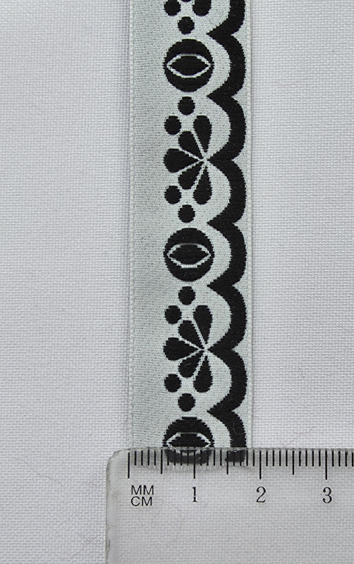 Vyšívaná stuha - čierna 1